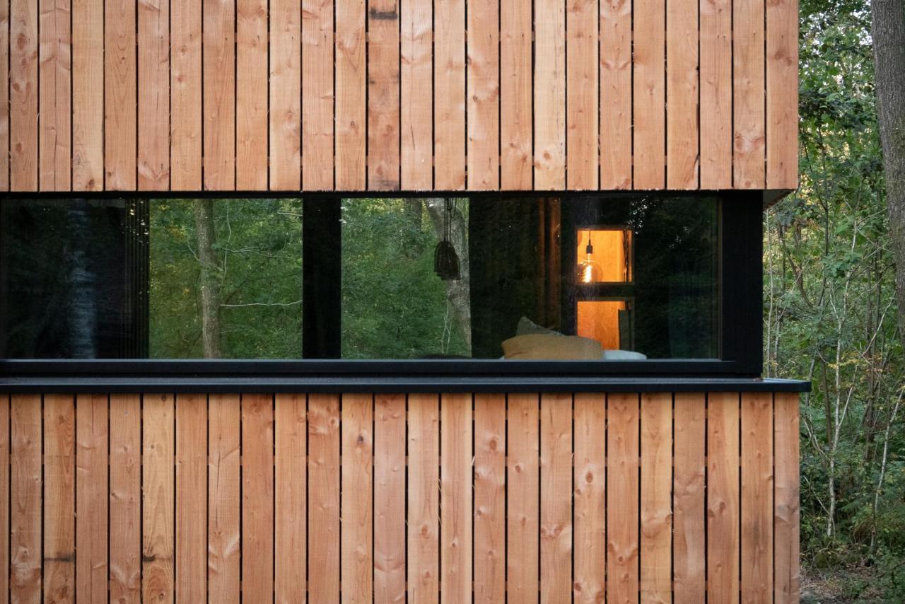 Forest Cube Oignies Εξωτερικό φωτογραφία